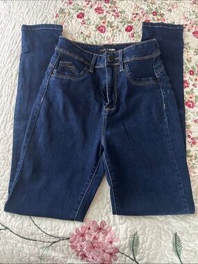 Fashion nova dark denim skinny jeans